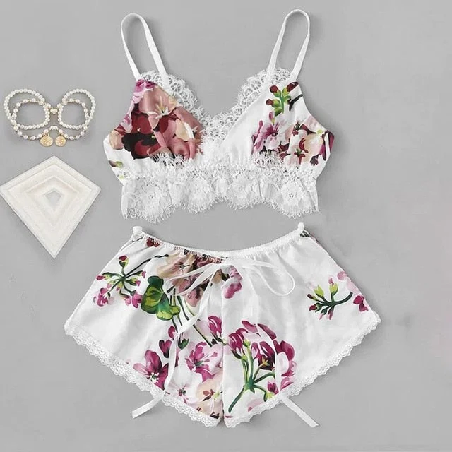 Adorn me Lingerie set