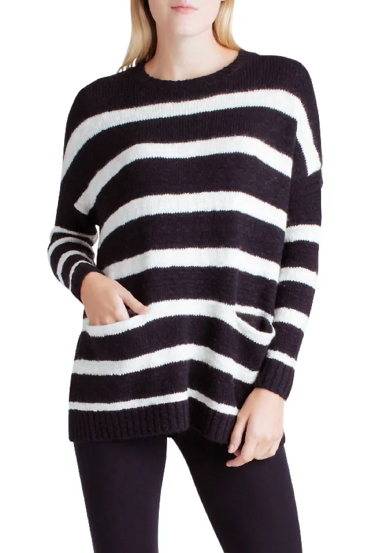 Striped Variegated Cotton Blend Long Sleeve Sweater With Pockets In Black