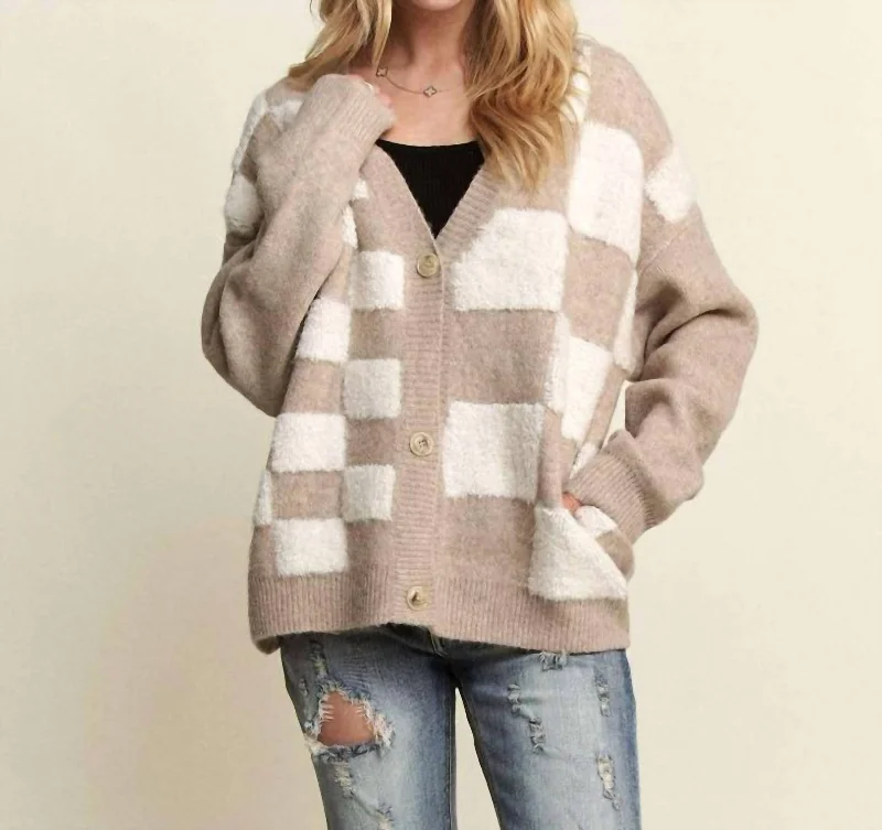 Puff Checker Sweater Cardigan In Taupe