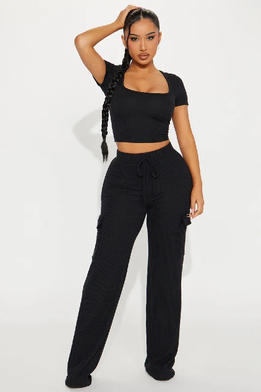 Nobody Like Me Short Sleeve Pant Set - Black