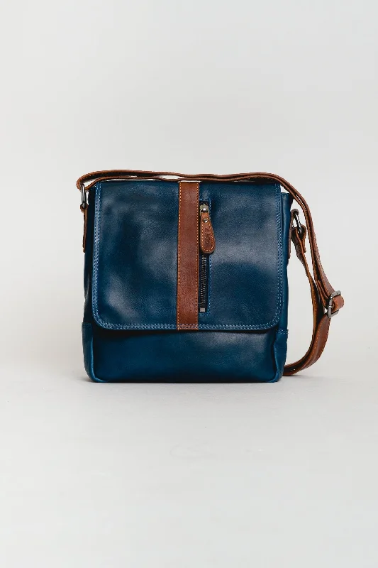 Adrian Klis 1750S Messenger Bag, Leather