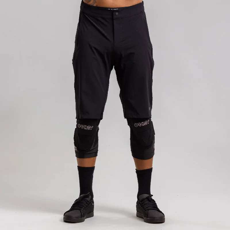 Terrain Short- Black - Men's