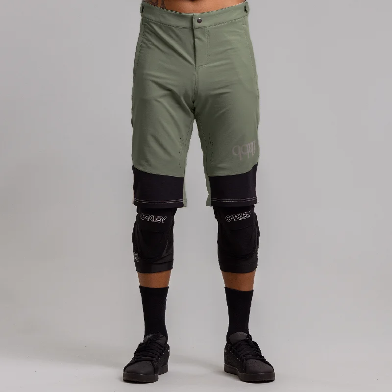 Traverse Ride Short - Army Green - Men's