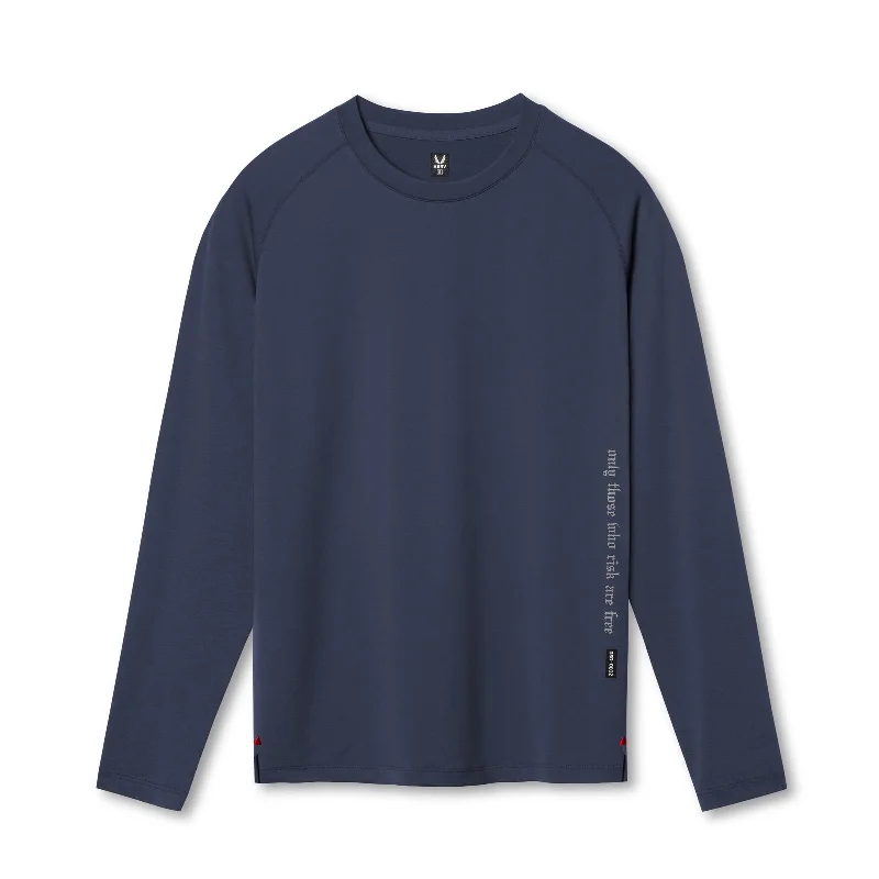 0832. 3D-Lite® 2.0 Fitted Long Sleeve - Navy "OTWR"